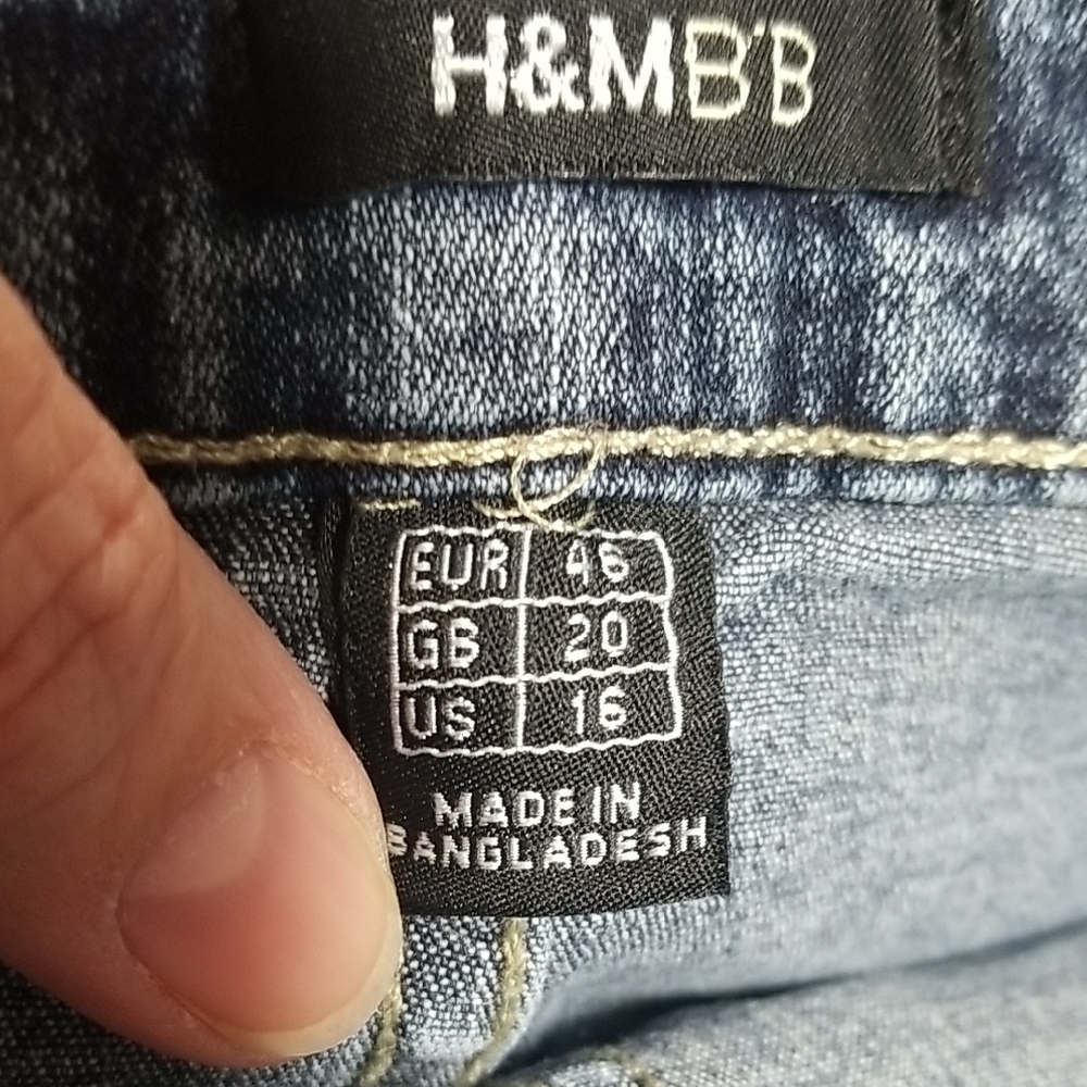 H&M High Rise Blue Jeans - Picture 3 of 9
